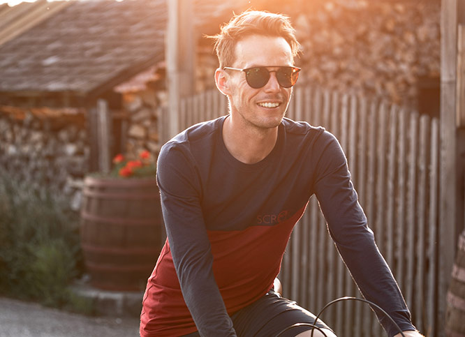 Atmungsaktiv & Temperaturregulierend: Merino Shirts von SCROC